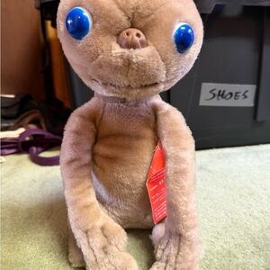 1982 Kamar international inc Showtime E.T.